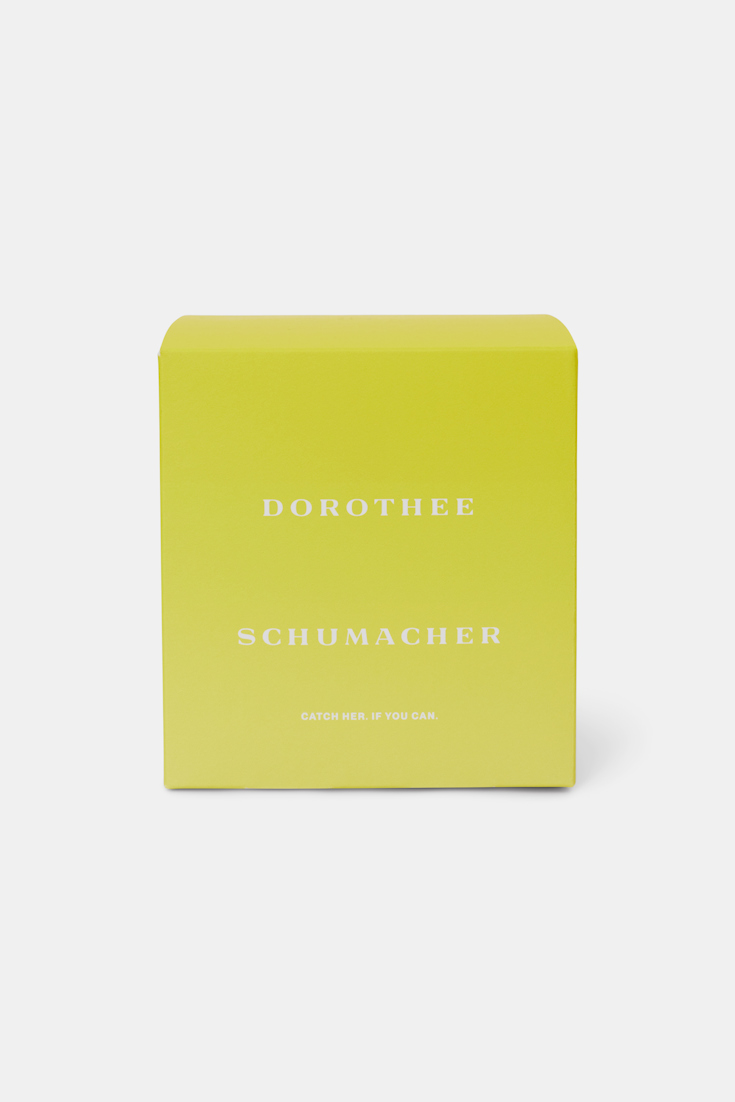 Dorothee Schumacher LARGE SCENTED SOY WAX CANDLE WITH WOODEN LID soft yellow