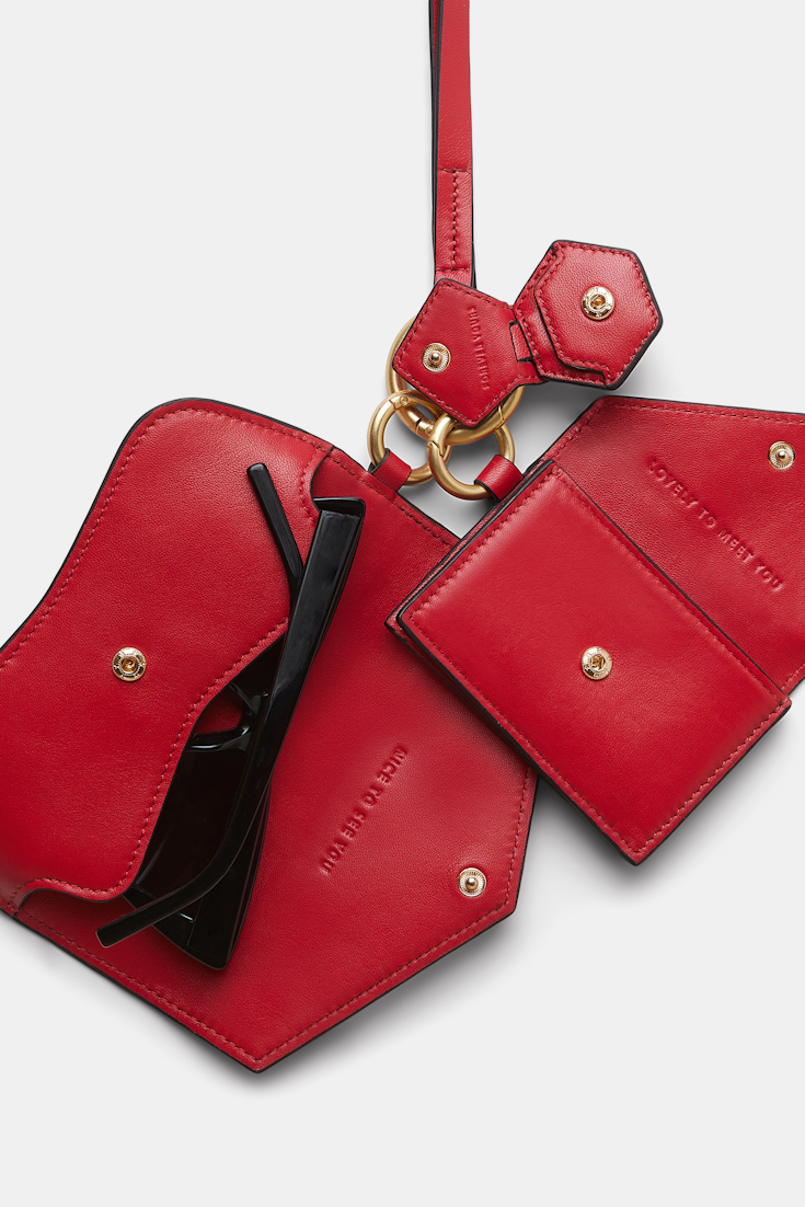 Dorothee Schumacher Wallet, glasses case and airtag tri-set cherry red