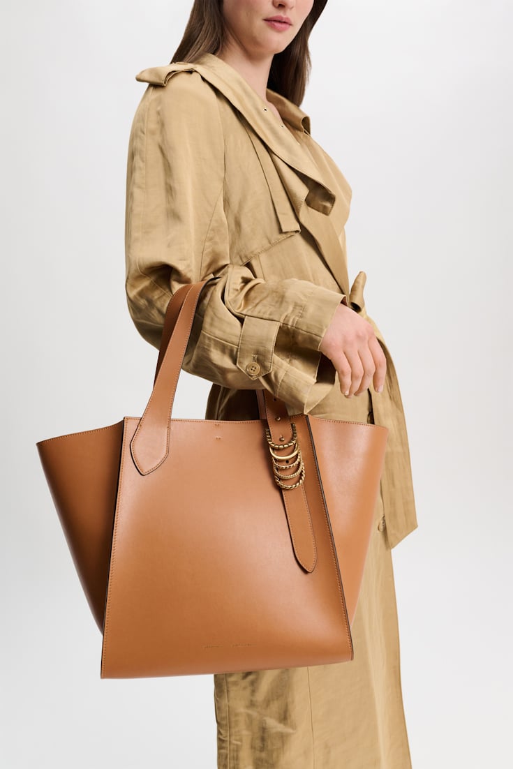 Dorothee Schumacher Tote Bag in soft calf leather with D-ring hardware tan