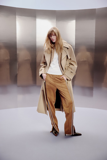 Dorothee Schumacher Track pants with knit side stripes almond
