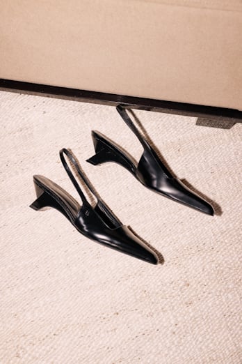 Dorothee Schumacher Slingback graphic contour wedges pure black