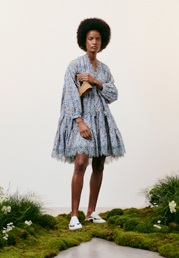 Dorothee Schumacher Kurzes voluminöses Kleid mit Spizendetails im Signature Print aus Baumwolle mini boho flower blue