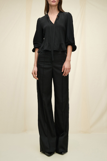 MODERN VOLUMES blouse