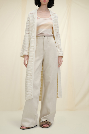 MODERN POINTELLE coat