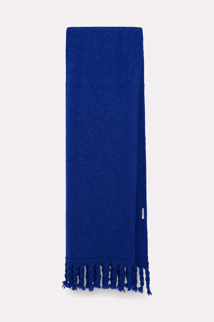 FLUFFY STRUCTURE scarf