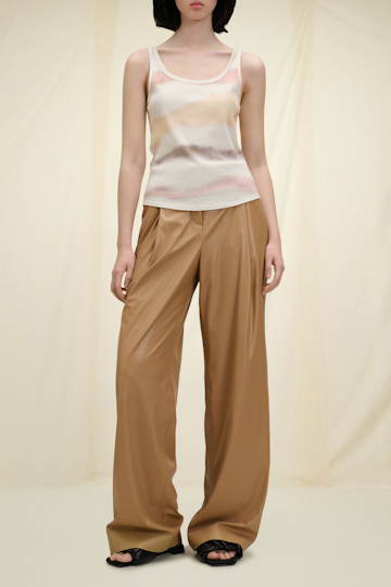 SUMMER WAVES top