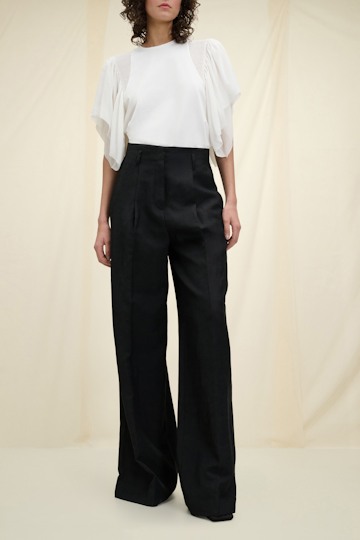 SENSUAL SOPHISTICATION o-neck