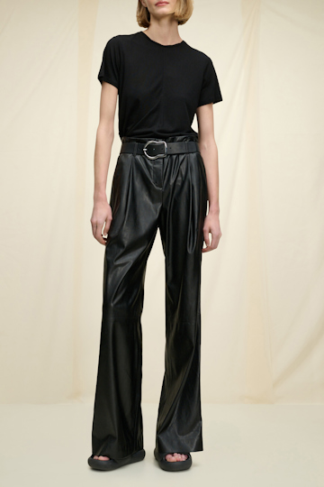 MODERN SOFTNESS o-neck