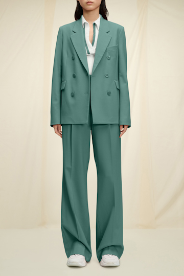 STRIKING LIGHTNESS jacket