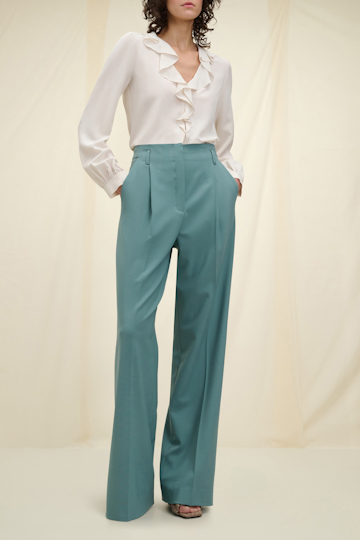 STRIKING LIGHTNESS pants