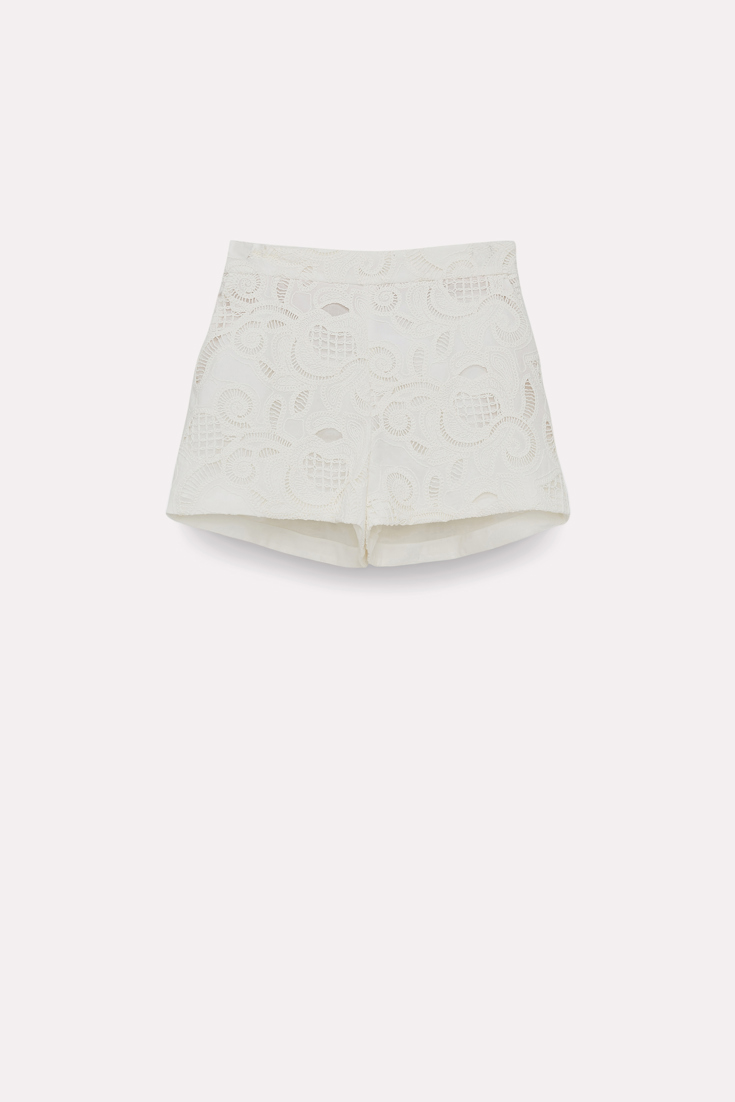 GENEROUS GAZE short
