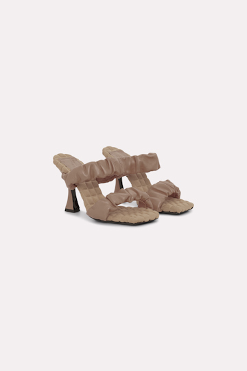 SPORTY FEMININITY sandal heeled