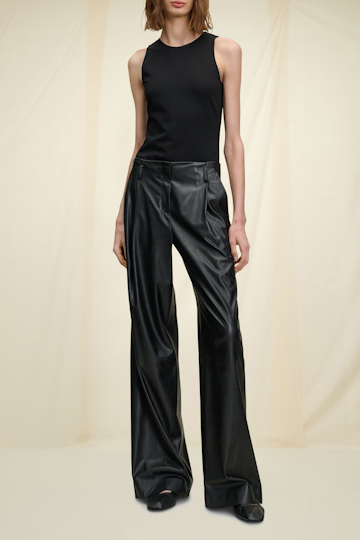 SPORTY FEMININITY Folding Ballerina