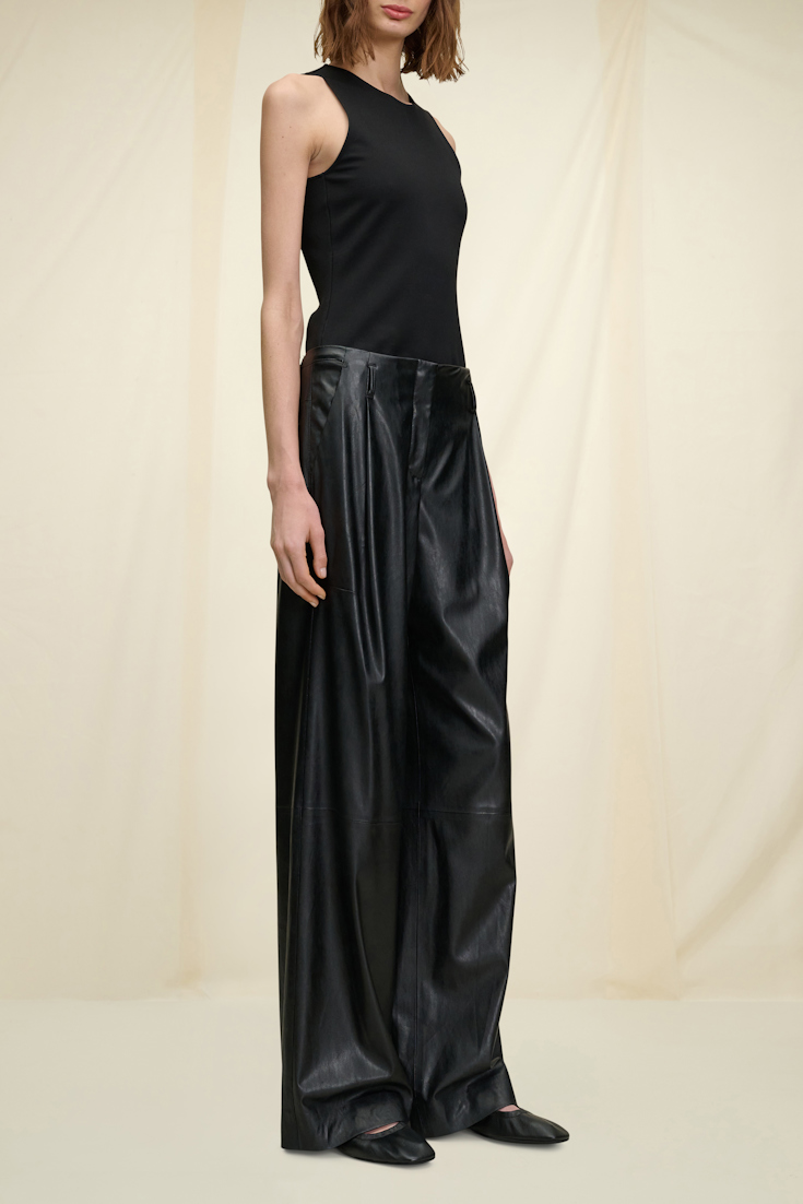 SPORTY FEMININITY Folding Ballerina