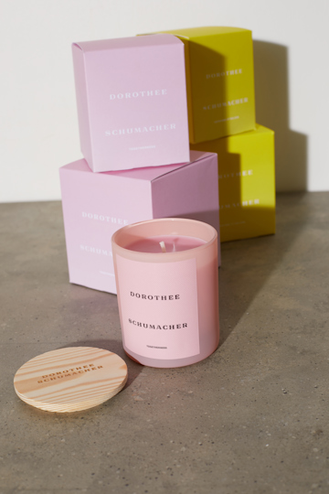 Dorothee Schumacher DUFTKERZE AUS SOJAWACHS MIT HOLZDECKEL soft rose