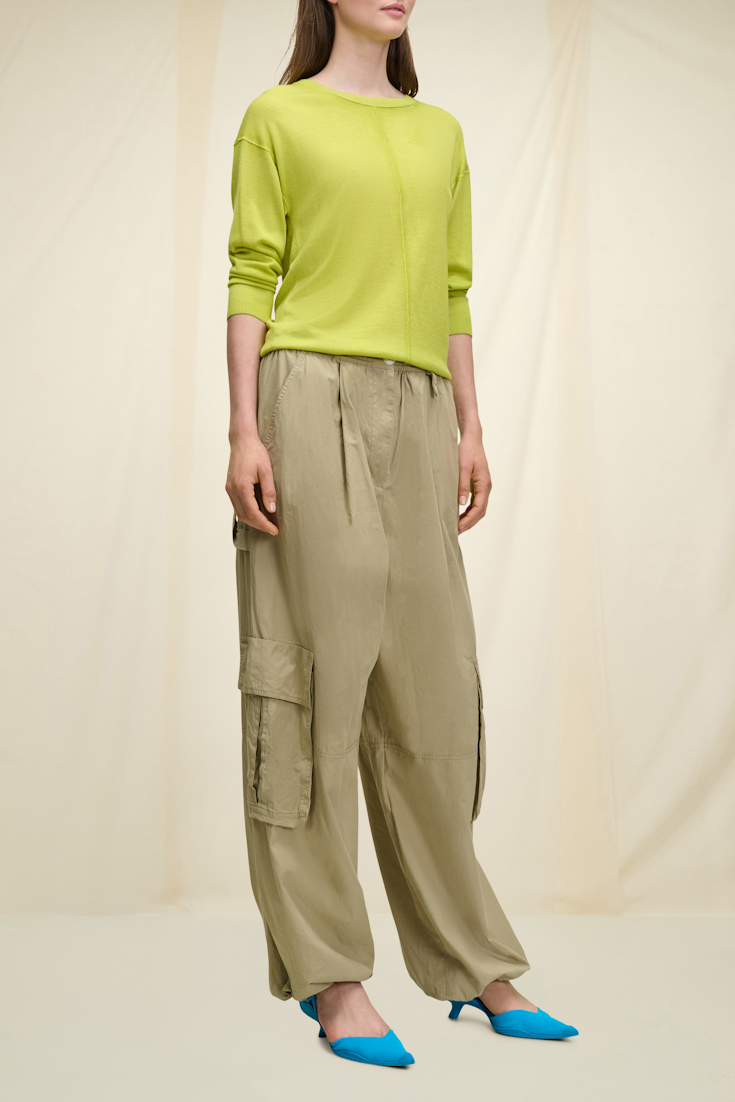 ESSENTIAL TWIST pullover