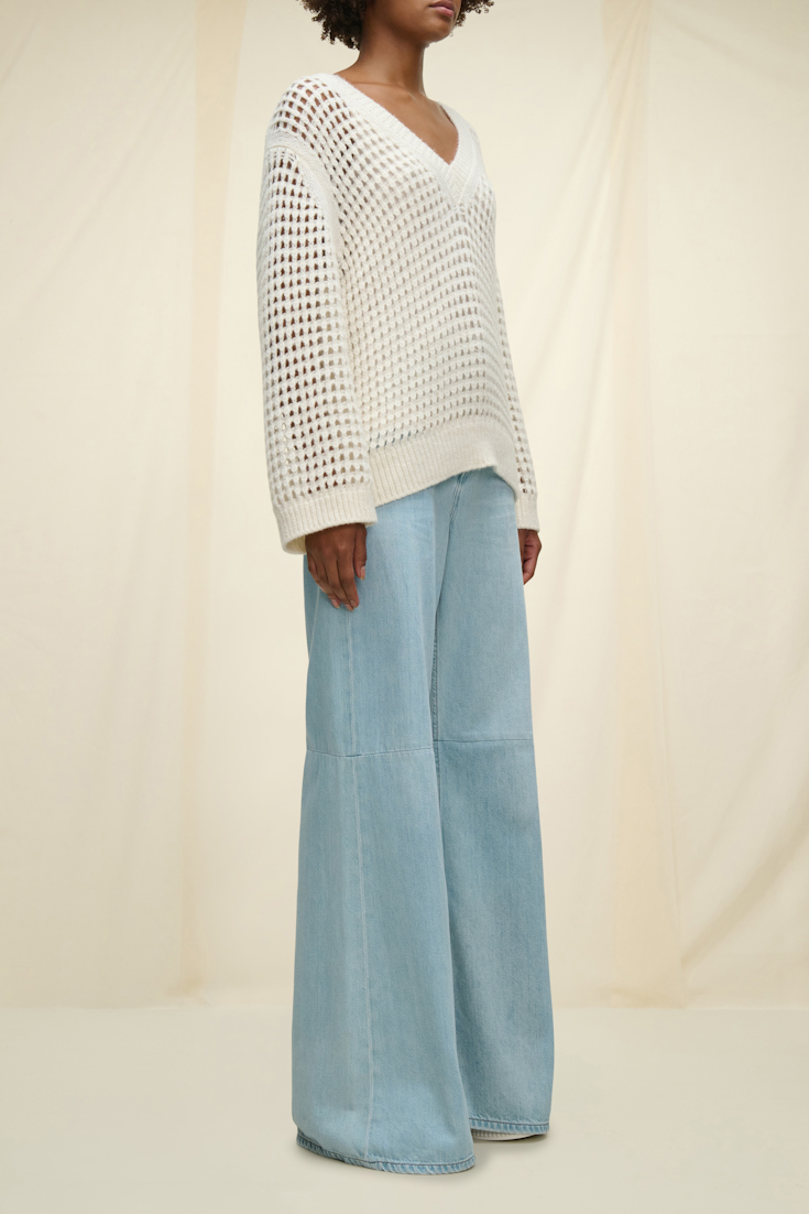 DENIM ROMANCE pants