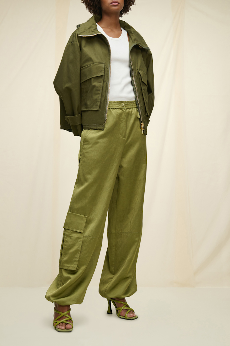 ADVENTUROUS MOVEMENT jacket