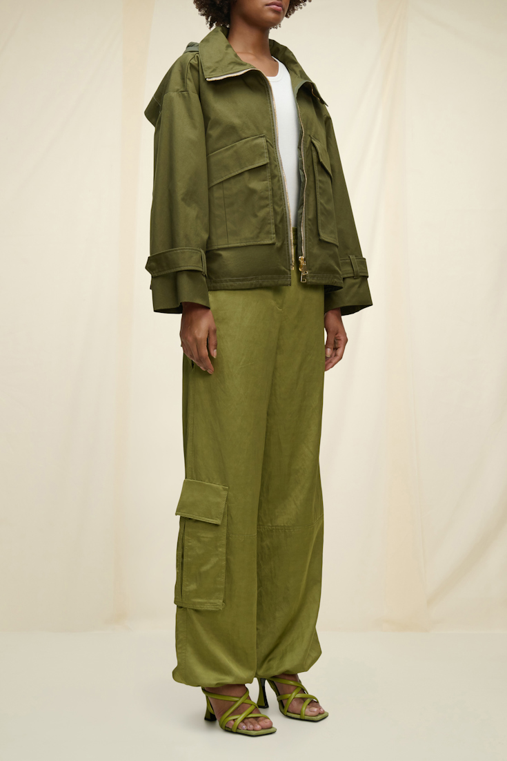 ADVENTUROUS MOVEMENT jacket