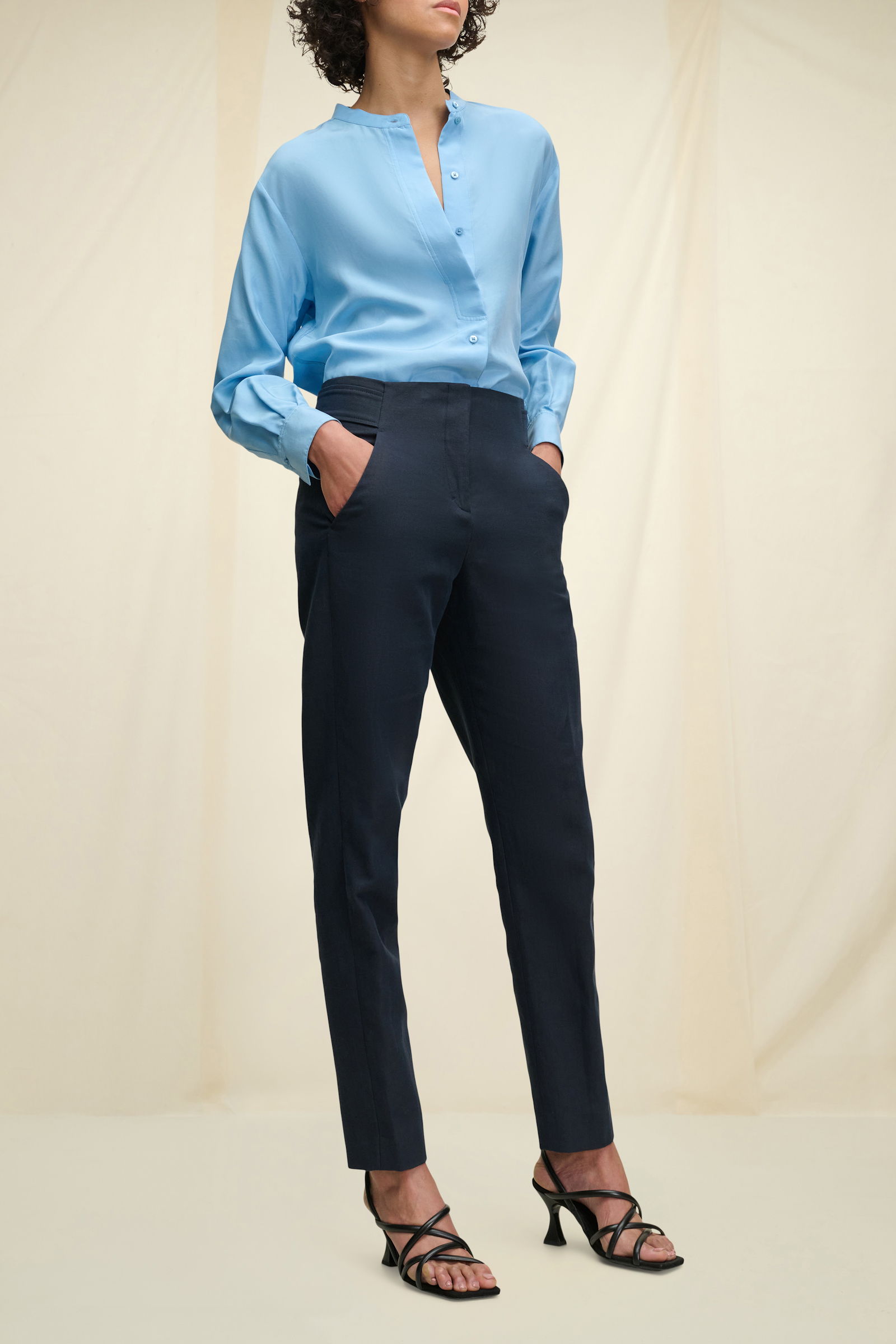 HERITAGE EASE blouse