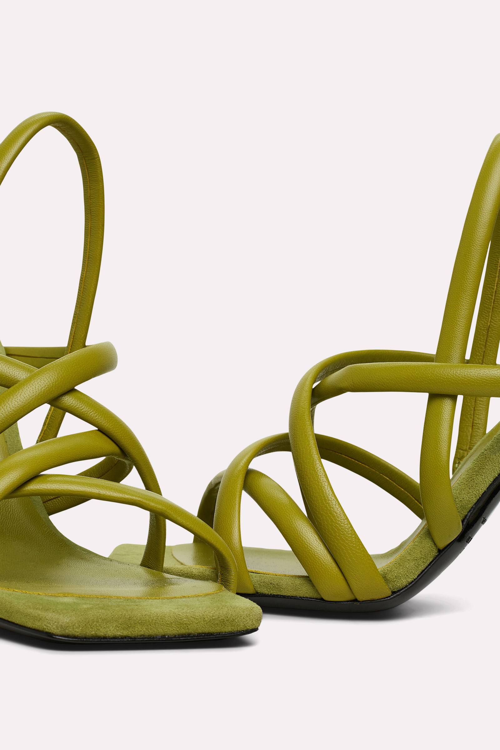 CHIC COLOR strappy sandal