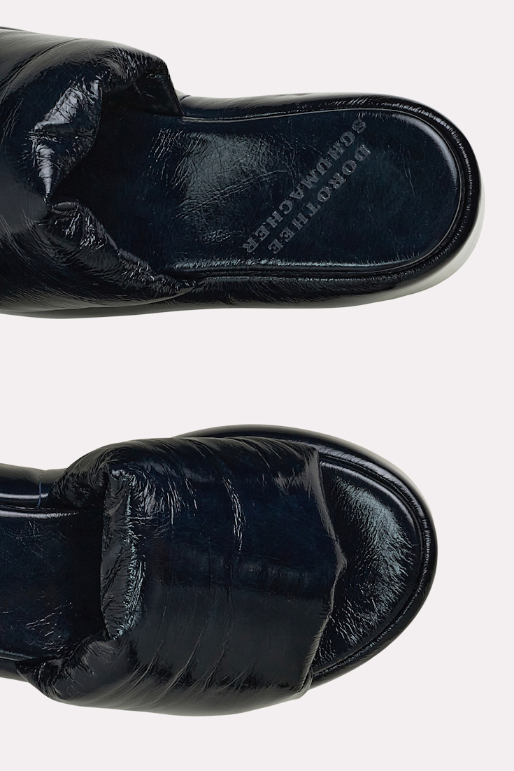 EDGY SIMPLICITY flatform