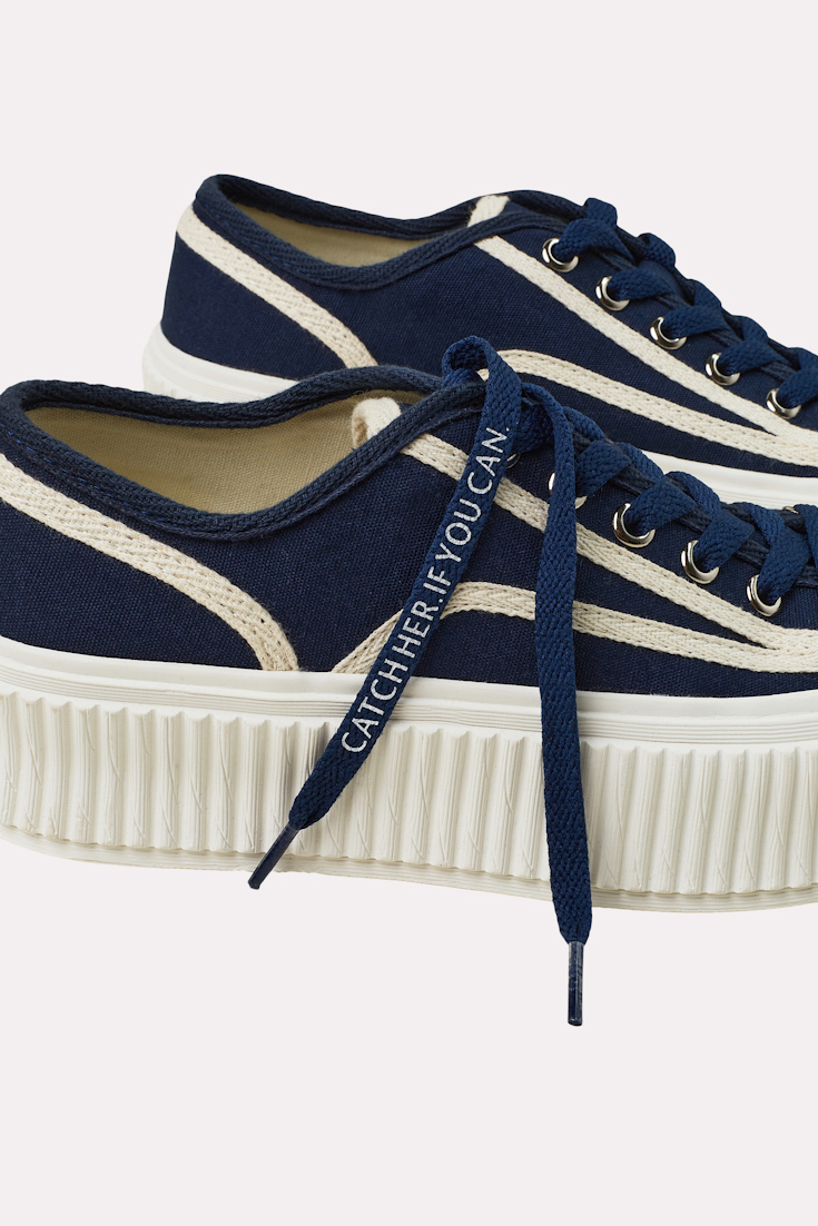 COOL CANVAS Sneaker