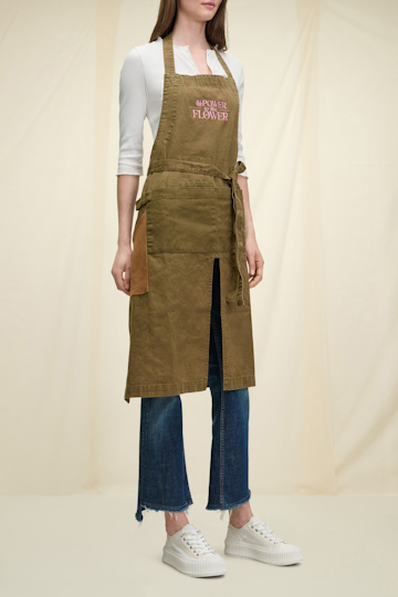Power to the flower apron