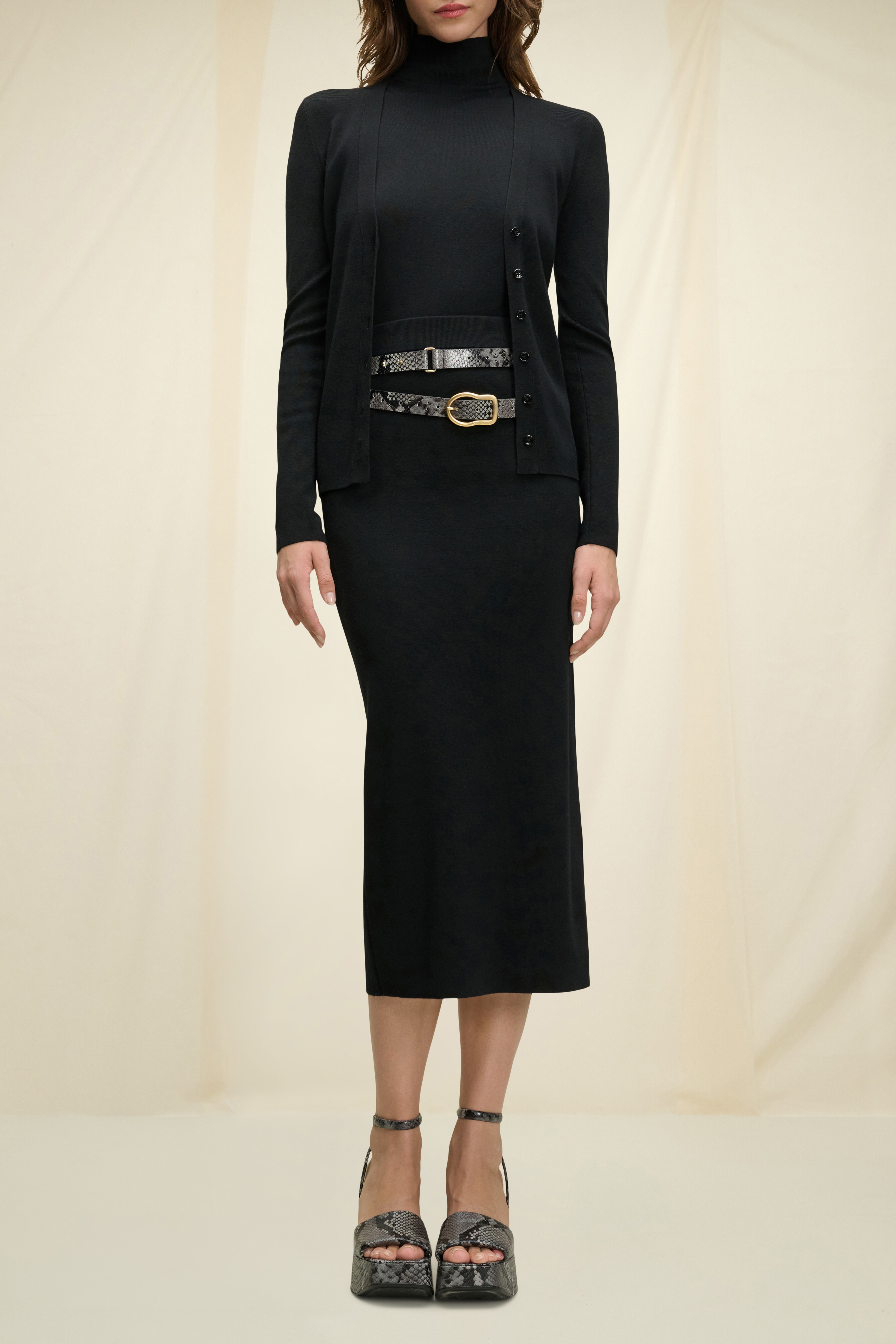 Dorothee Schumacher Midi skirt with a button