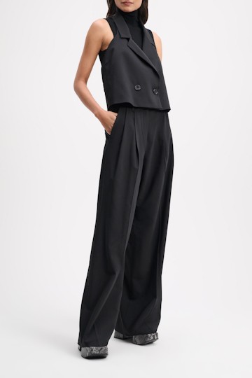 MODERN SOPHISTICATION waistcoat