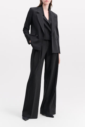 MODERN SOPHISTICATION jacket