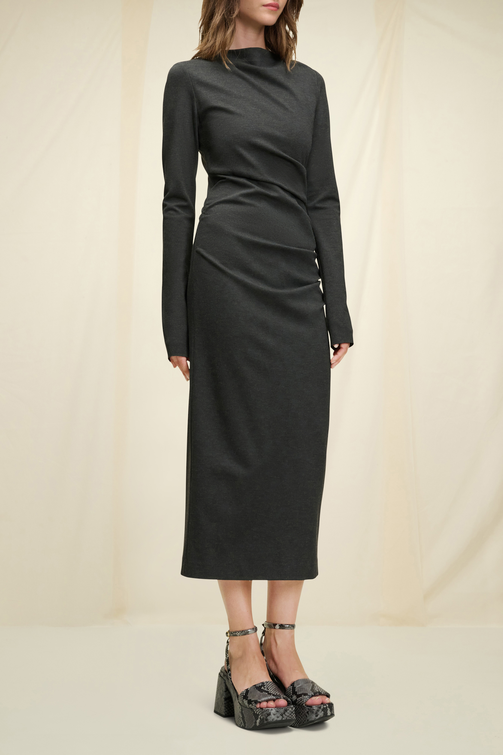 Dorothee Schumacher Punto Milano Kleid mit Drapierungen dark charcoal grey
