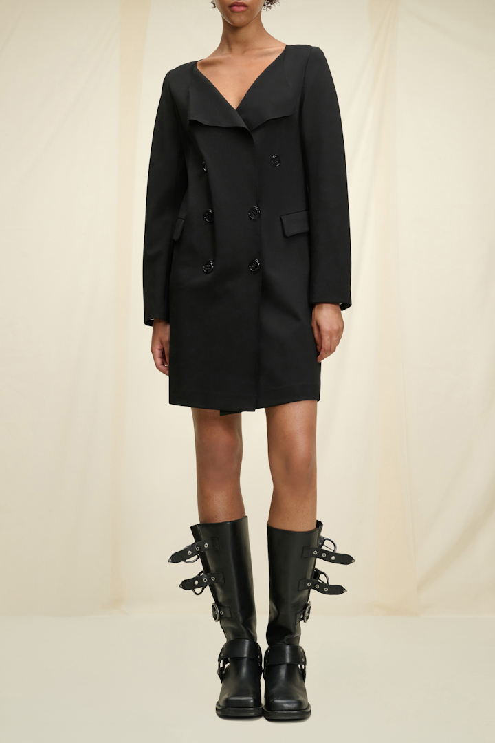 Dorothee Schumacher — Showroom – ZHERSS