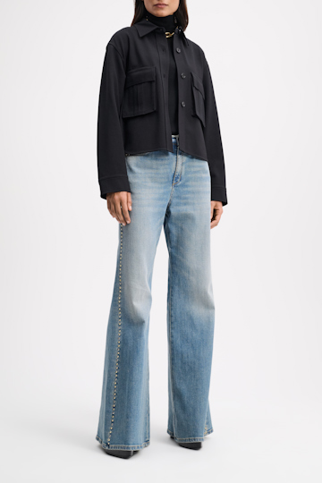 EMOTIONAL ESSENCE jacket