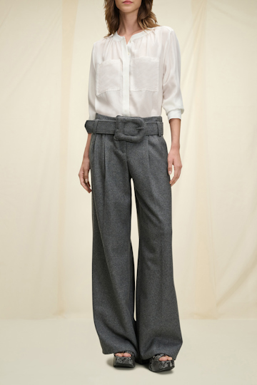 SILKY EASE blouse