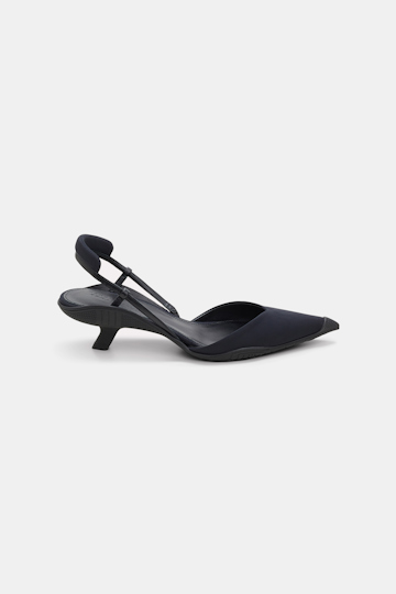 Dorothee Schumacher Sportlicher Kitten Heel pure black