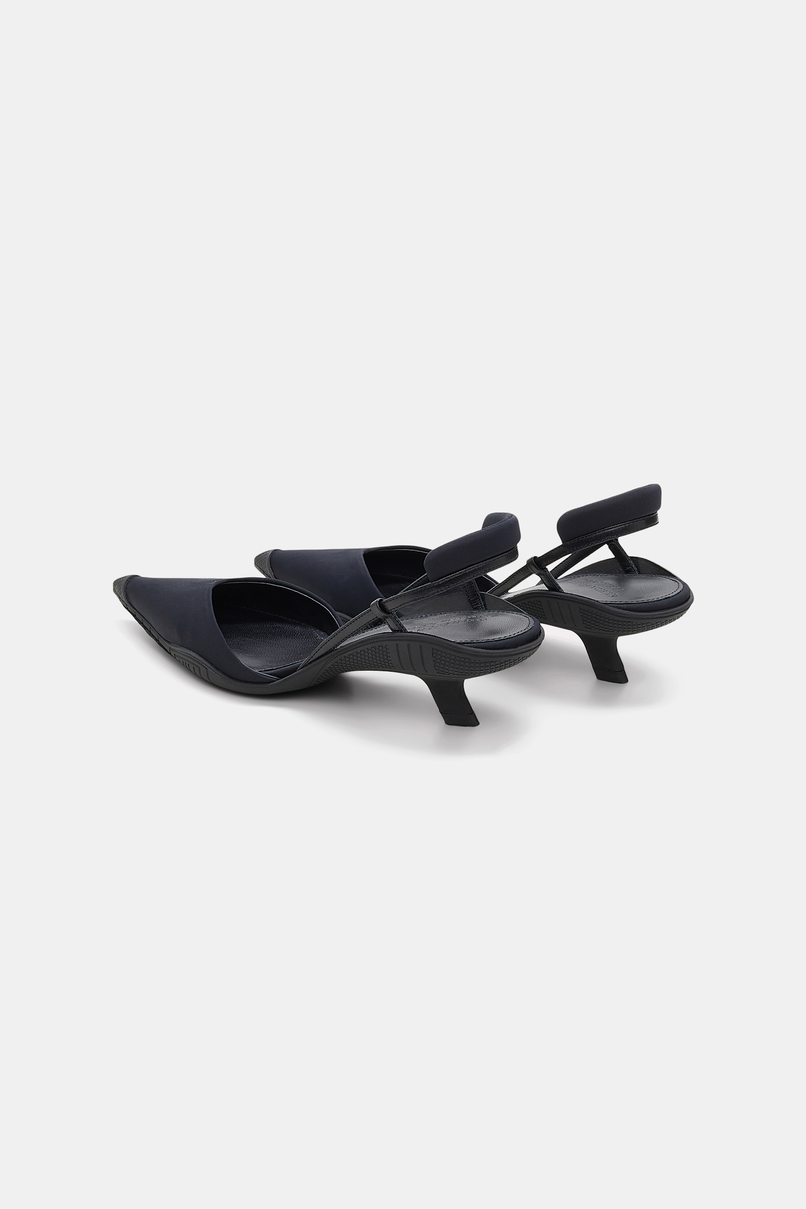 Dorothee Schumacher Sporty kitten heel pure black