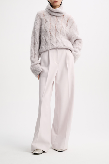 FLUFFY TOUCH pullover