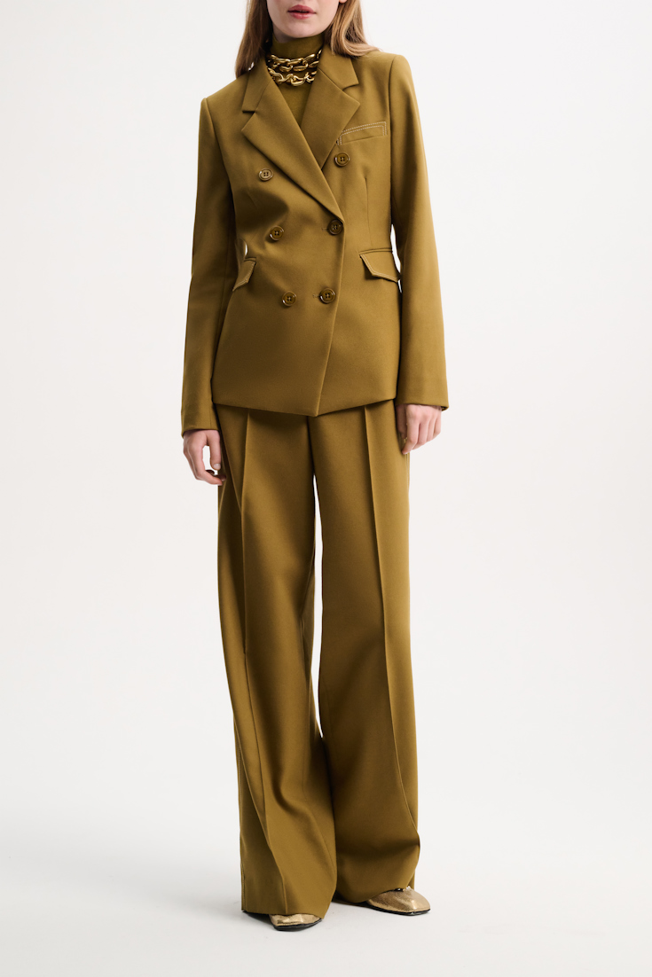 Dorothee Schumacher Straight leg pants with decorative stitching olive green