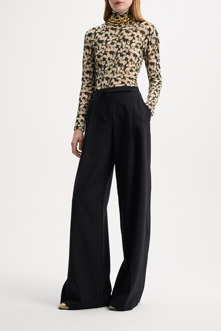 Dorothee Schumacher Wide leg pleated pants pure black