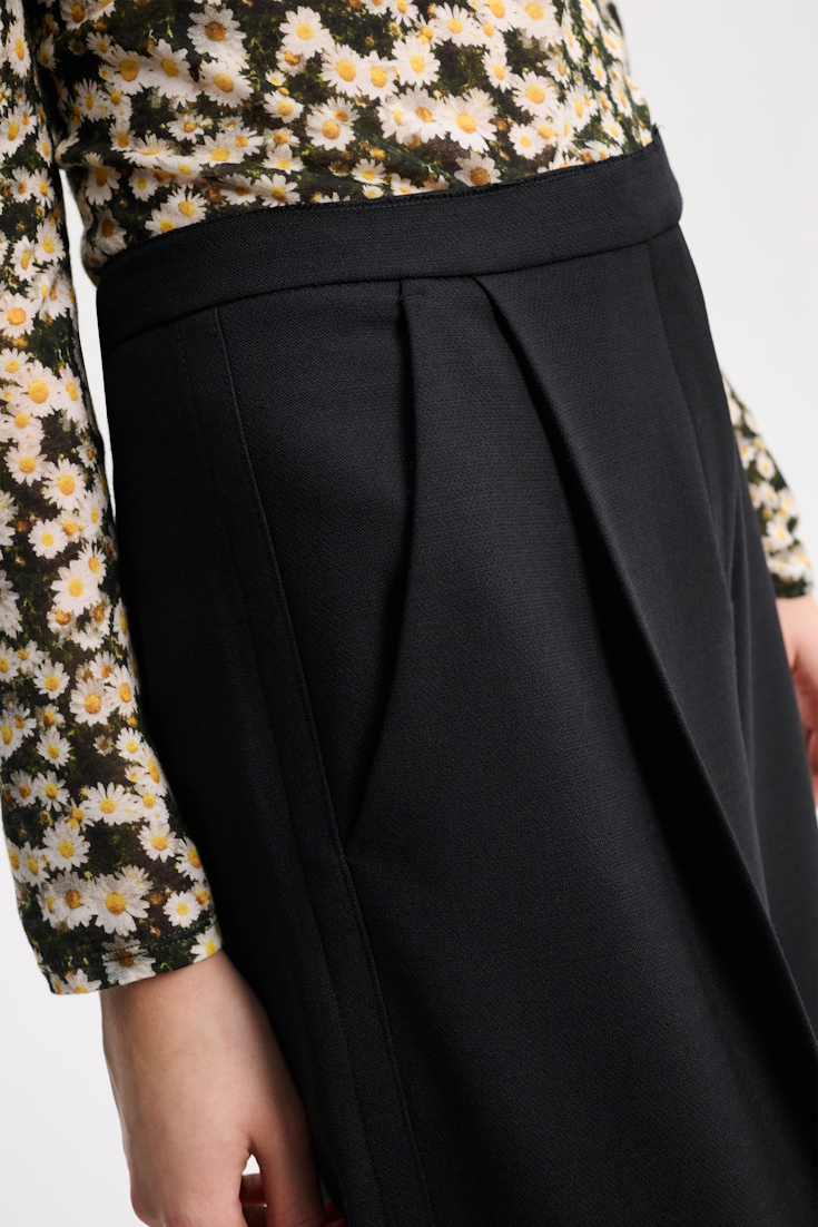 STRIKING COOLNESS pants