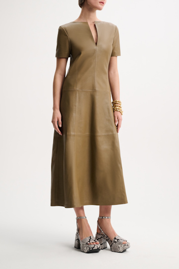 SLEEK STATEMENT dress