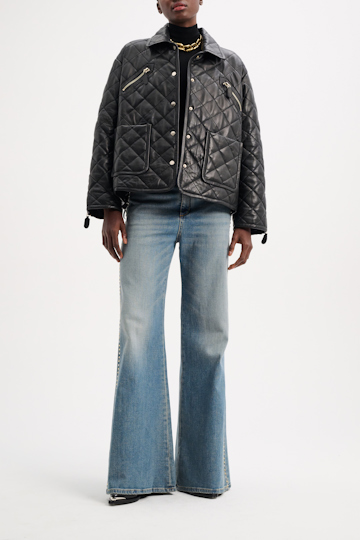 SLEEK STATEMENT II jacket