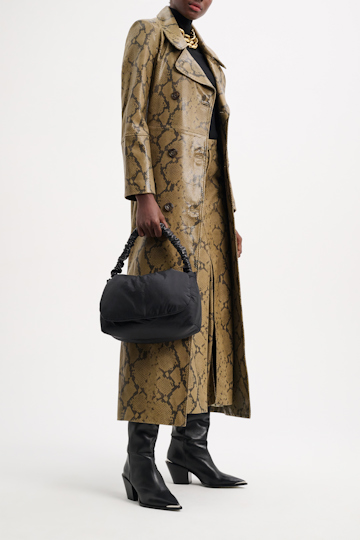 URBAN JUNGLE coat
