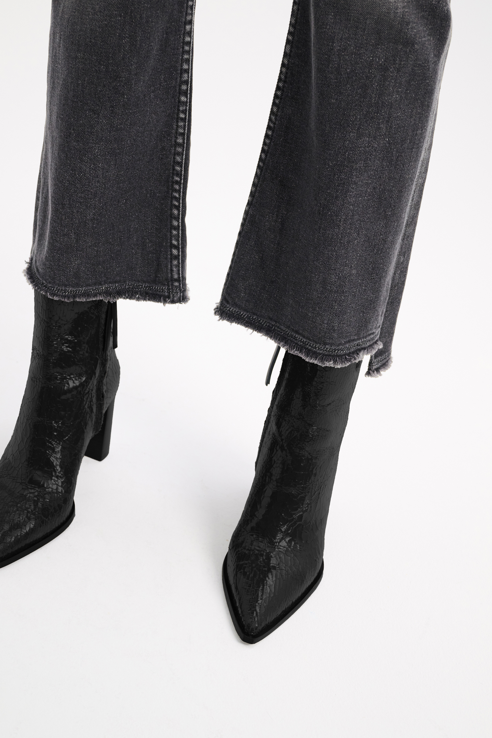 DENIM ATTRACTION pants