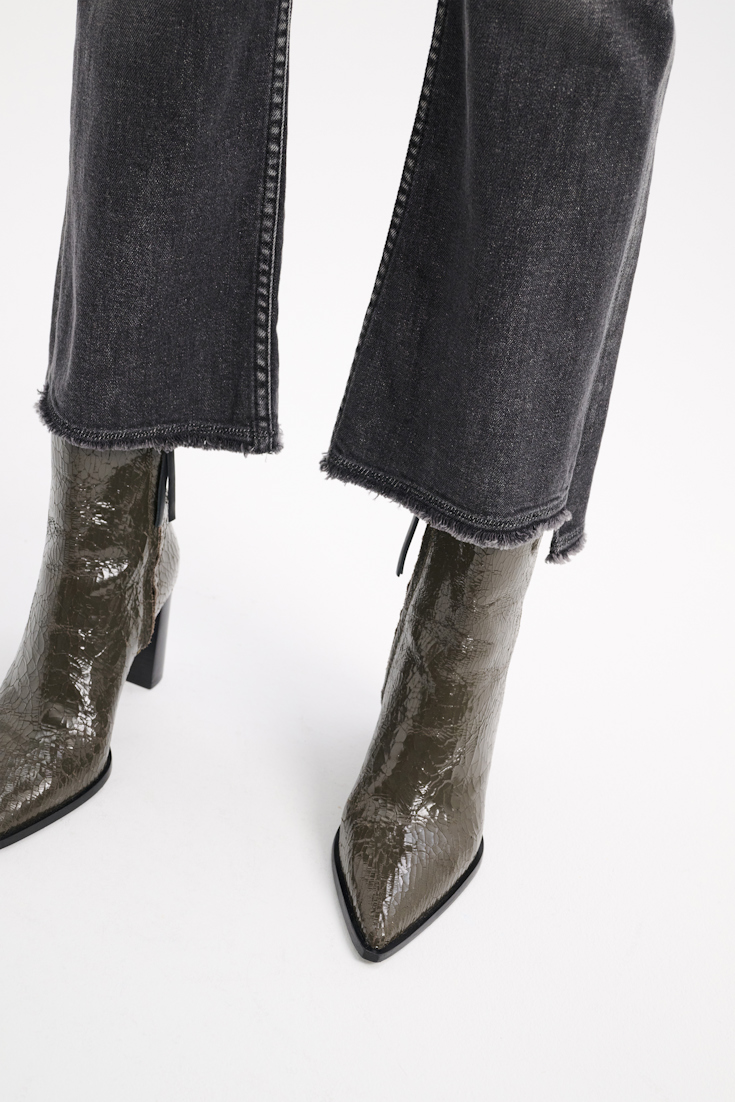 DENIM ATTRACTION pants