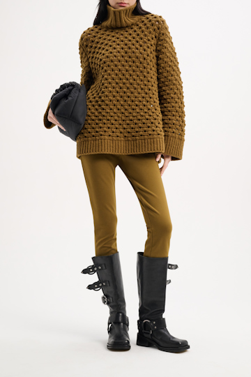 EMOTIONAL ESSENCE pants