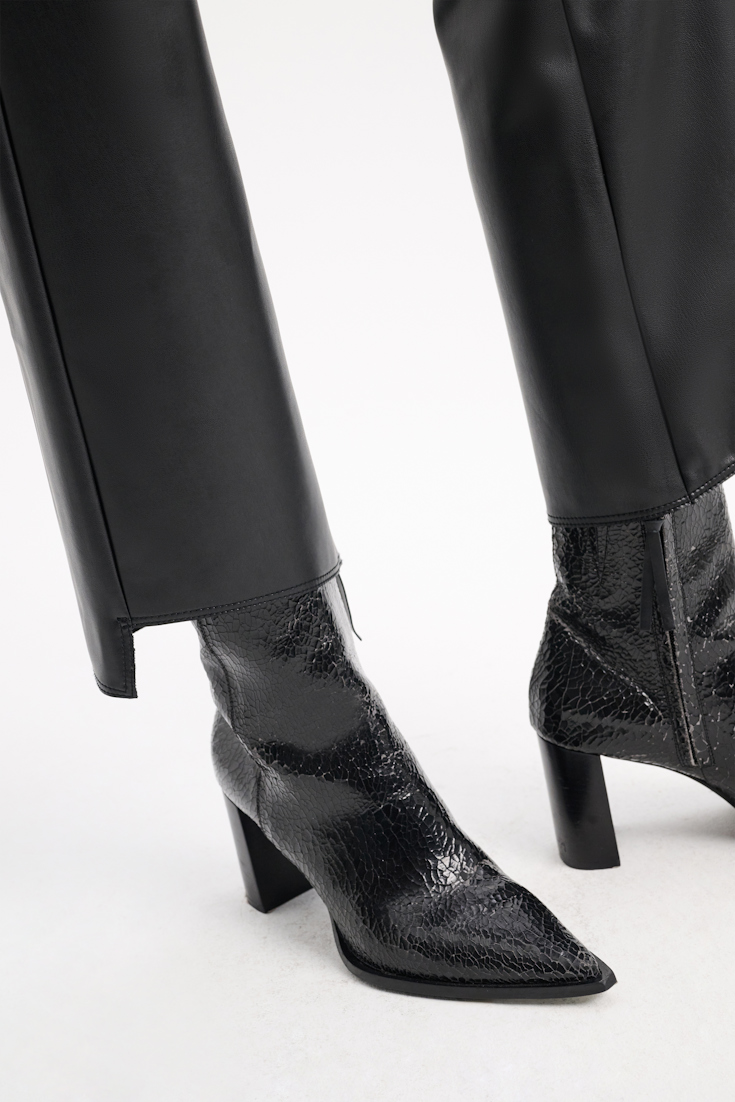 SLEEK COMFORT pants