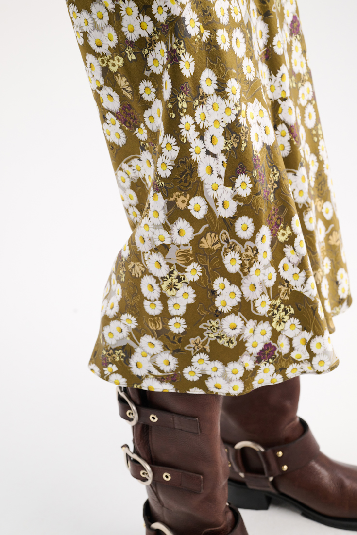 Dorothee Schumacher Daisy print skirt brown flower mix
