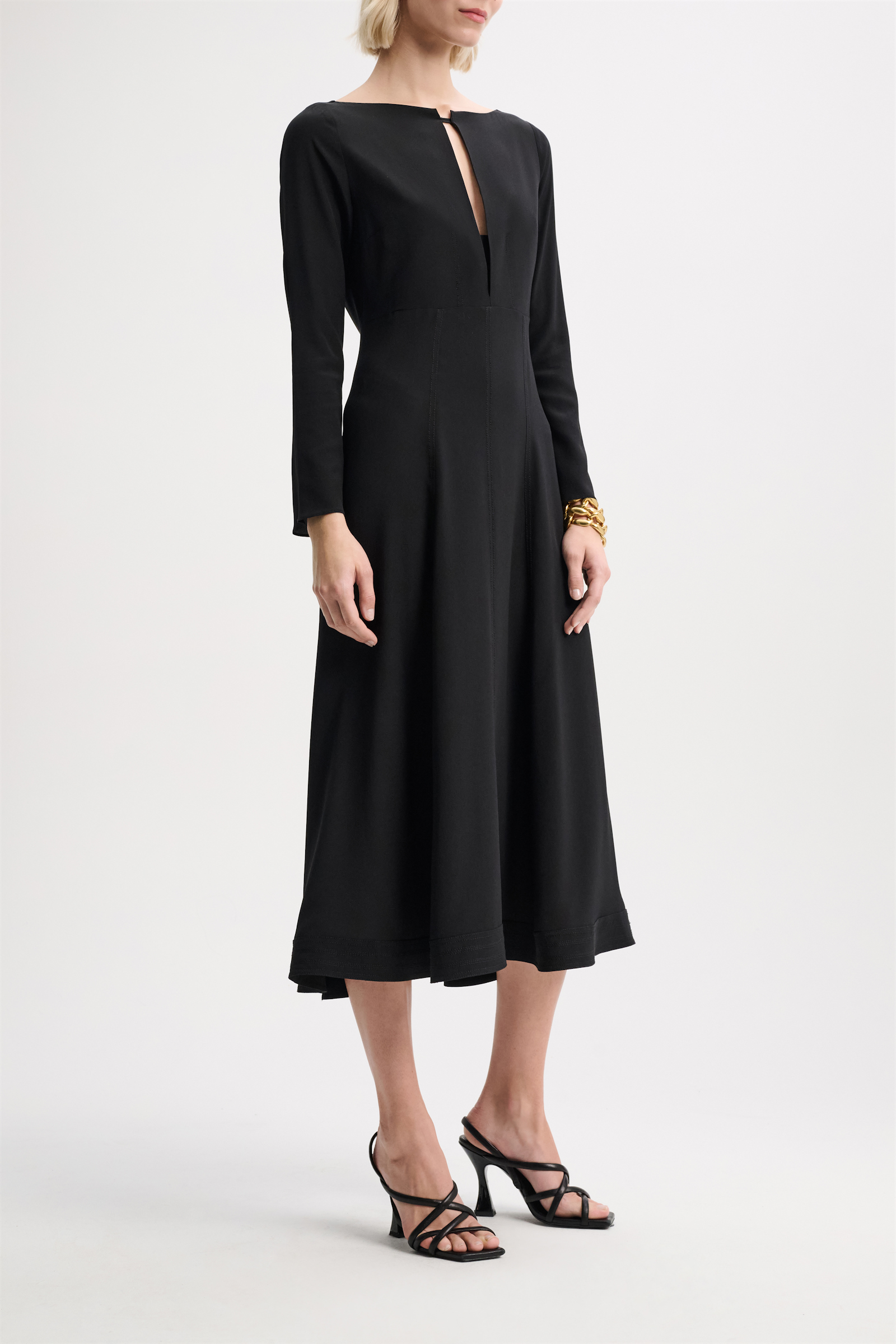 SOPHISTICATED VOLUMES dress